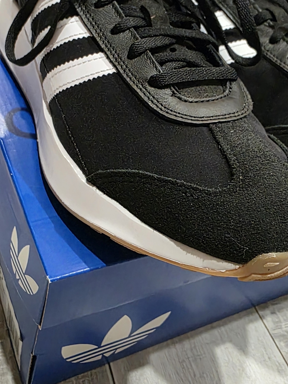 Adidas Country Xlg J Black & White Retro Kids 7 Runner Sneakers Womens 8 - Picture 5 of 8